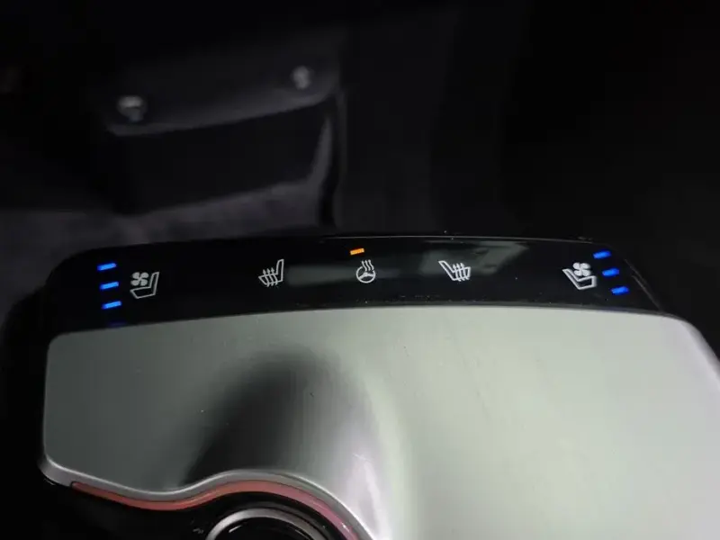 2024 Kia EV6 с пробегом 9 989 км