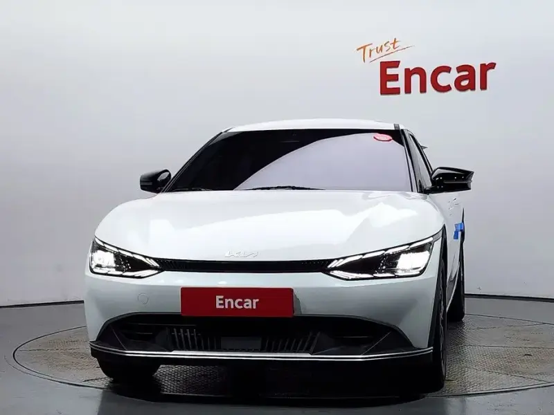 2022 Kia EV6 с пробегом 41 205 км