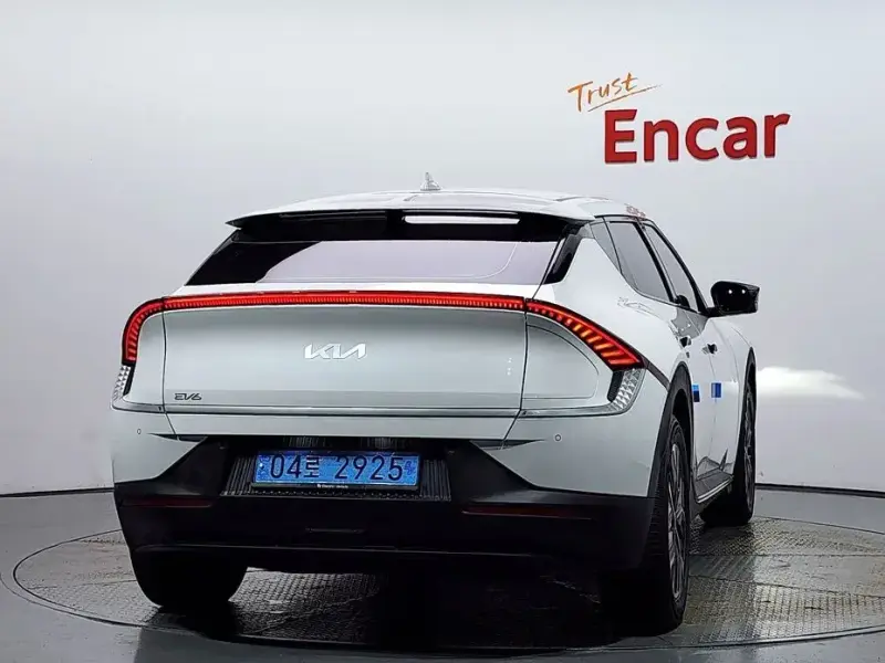 2022 Kia EV6 с пробегом 41 205 км