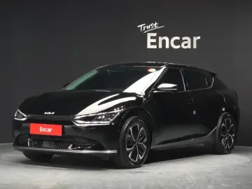2023 Kia EV6 с пробегом 82 324 км