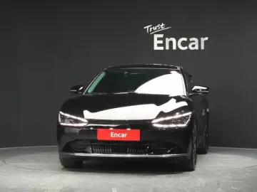 2023 Kia EV6 с пробегом 82 324 км