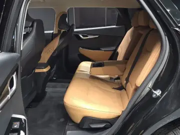 2023 Kia EV6 с пробегом 82 324 км