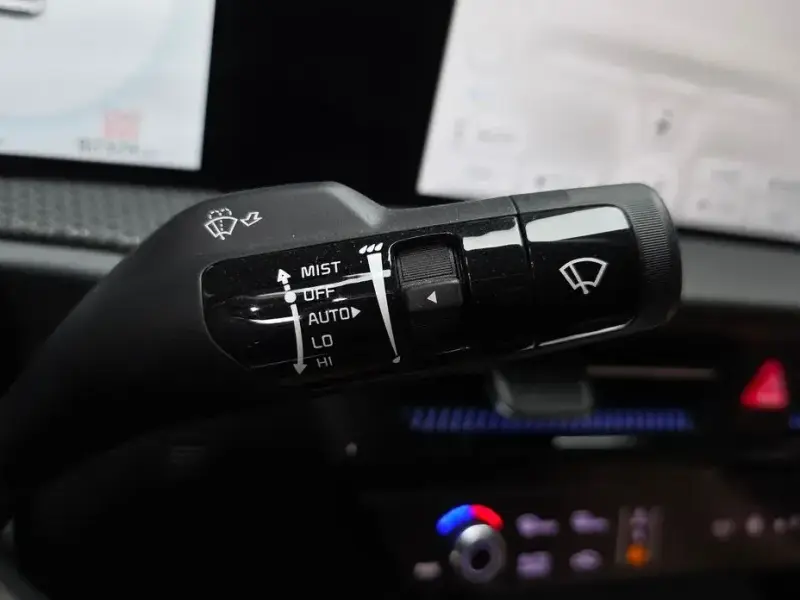 2023 Kia EV6 с пробегом 82 324 км