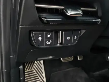 2023 Kia EV6 с пробегом 59 337 км