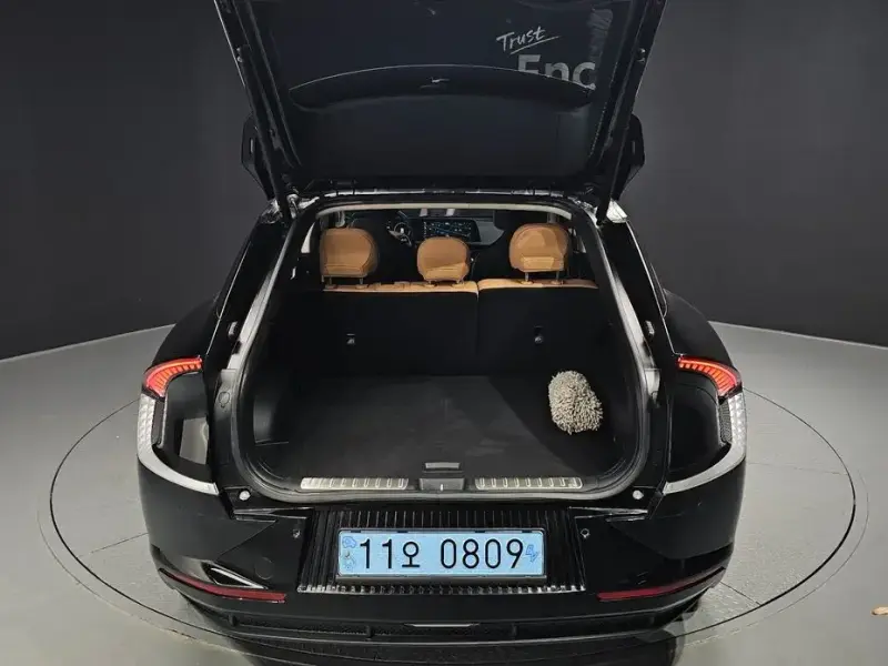 2023 Kia EV6 с пробегом 59 337 км