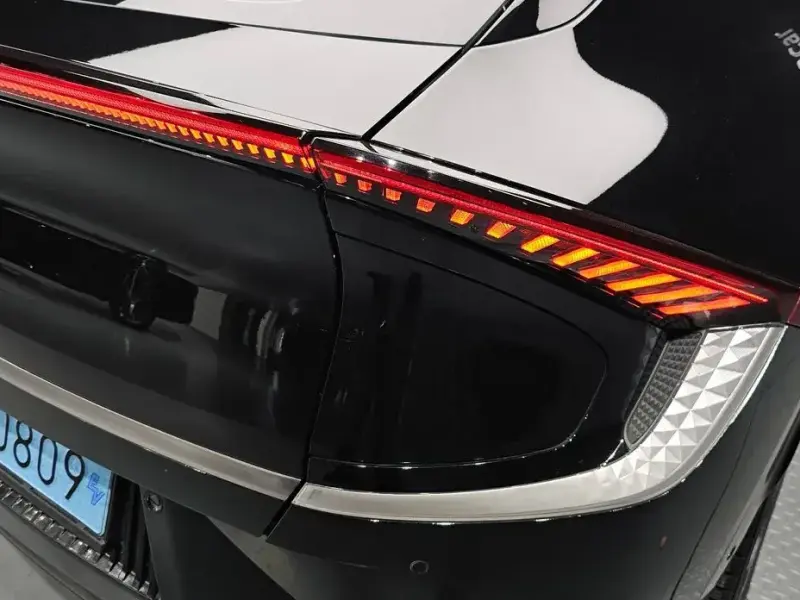 2023 Kia EV6 с пробегом 59 337 км
