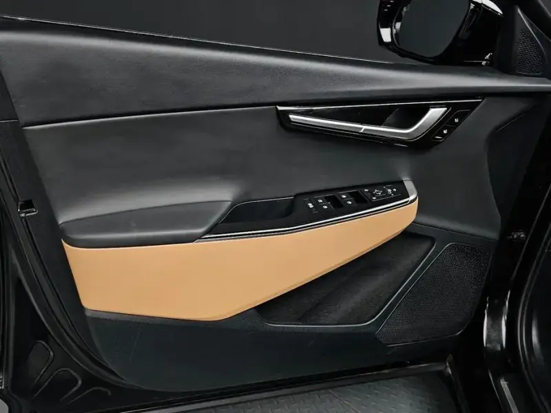 2023 Kia EV6 с пробегом 59 337 км