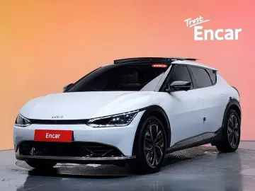 2023 Kia EV6 с пробегом 56 172 км