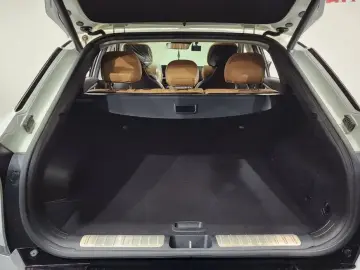 2023 Kia EV6 с пробегом 56 172 км
