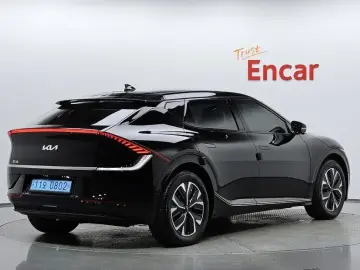 2023 Kia EV6 с пробегом 62 807 км