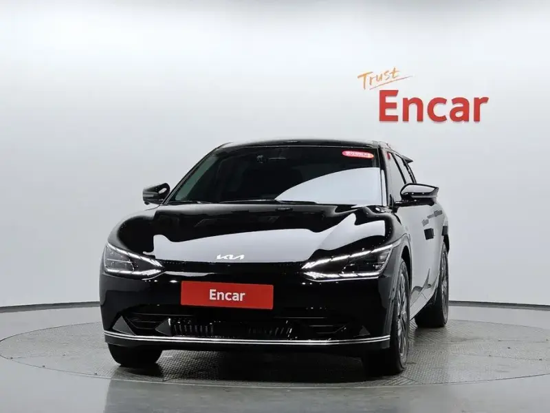2023 Kia EV6 с пробегом 62 807 км