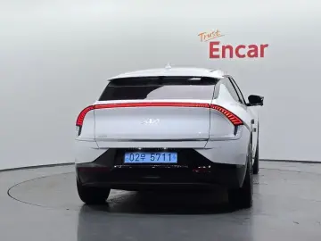 2023 Kia EV6 с пробегом 6 686 км