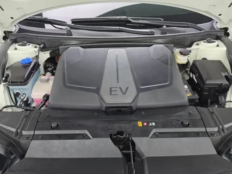 2023 Kia EV6 с пробегом 6 686 км