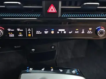 2023 Kia EV6 с пробегом 62 807 км