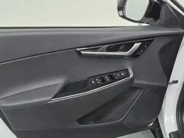 2023 Kia EV6 с пробегом 6 686 км