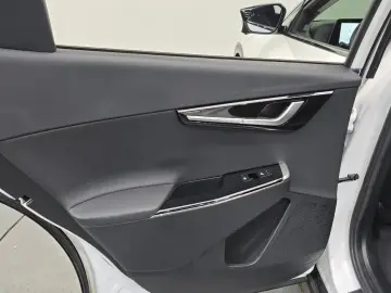 2023 Kia EV6 с пробегом 6 686 км