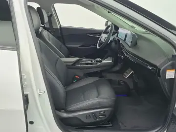 2023 Kia EV6 с пробегом 6 686 км
