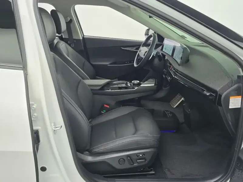 2023 Kia EV6 с пробегом 6 686 км