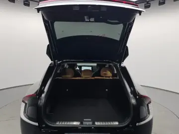 2023 Kia EV6 с пробегом 62 807 км