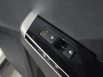 2023 Kia EV6 с пробегом 6 686 км