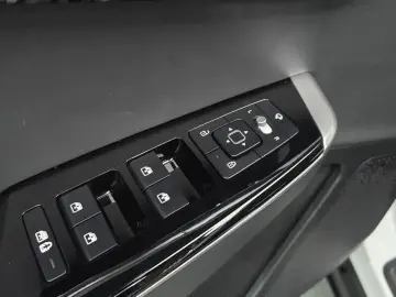 2023 Kia EV6 с пробегом 6 686 км