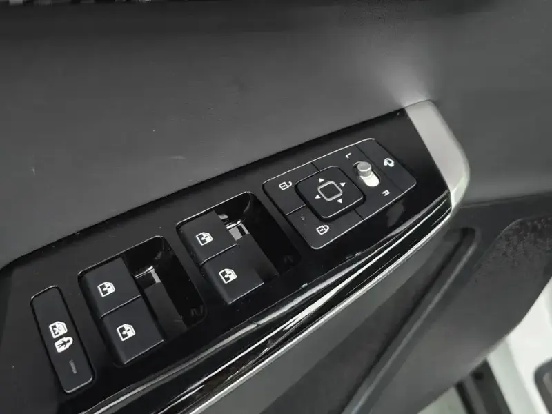 2023 Kia EV6 с пробегом 6 686 км