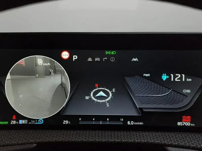 2022 Kia EV6 с пробегом 85 700 км