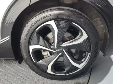 2022 Kia EV6 с пробегом 85 700 км