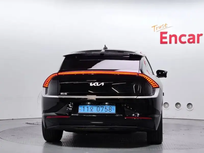 2023 Kia EV6 с пробегом 63 535 км