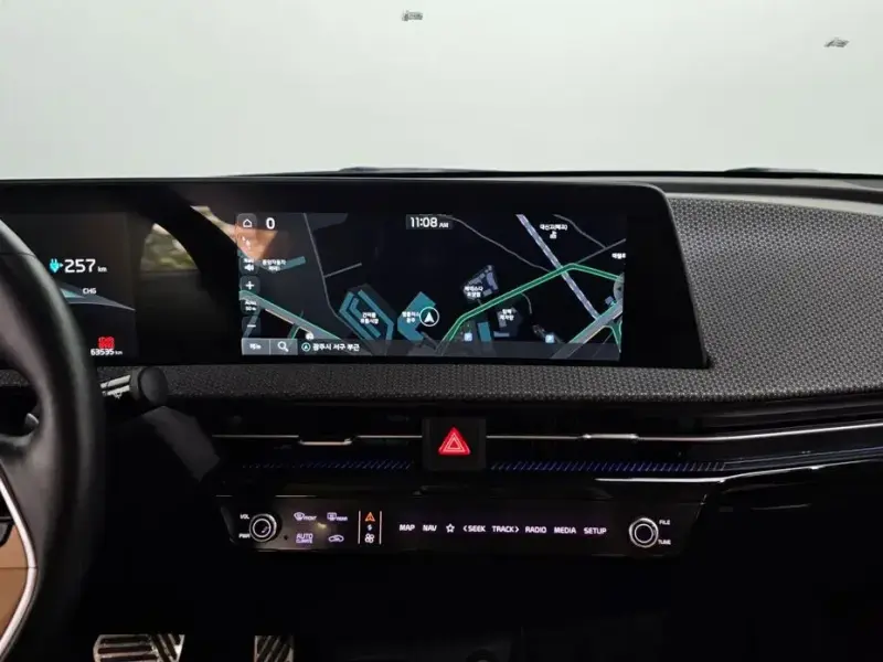 2023 Kia EV6 с пробегом 63 535 км