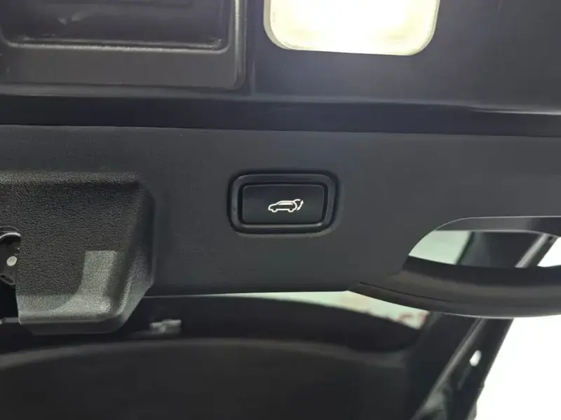 2023 Kia EV6 с пробегом 63 535 км