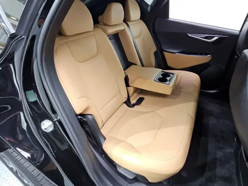2023 Kia EV6 с пробегом 63 535 км