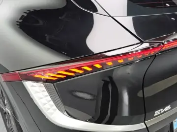 2023 Kia EV6 с пробегом 63 535 км