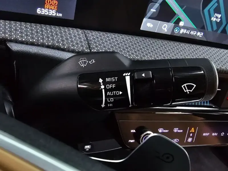 2023 Kia EV6 с пробегом 63 535 км
