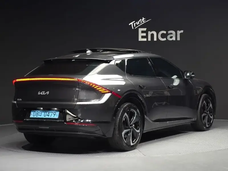 2023 Kia EV6 с пробегом 79 653 км