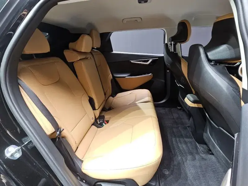 2023 Kia EV6 с пробегом 50 095 км