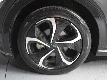2023 Kia EV6 с пробегом 79 653 км