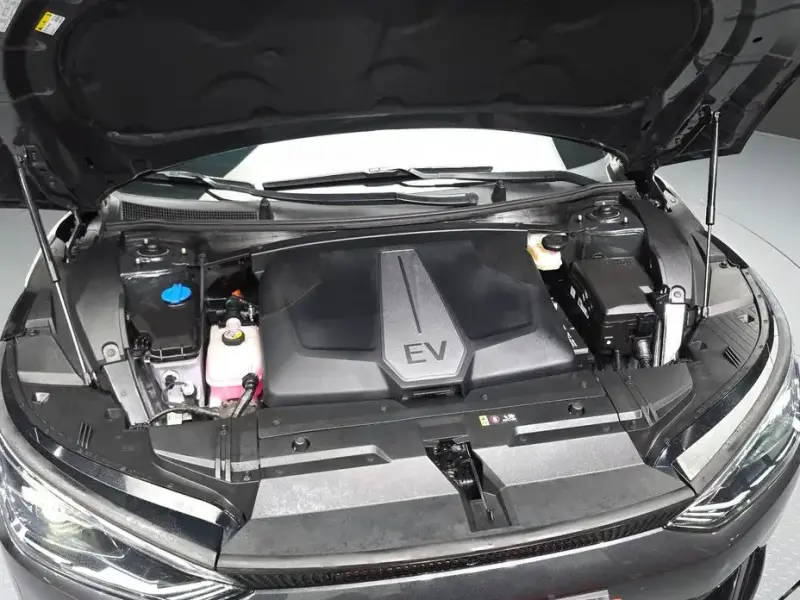 2023 Kia EV6 с пробегом 79 653 км
