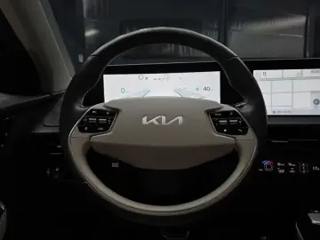 2023 Kia EV6 с пробегом 79 653 км