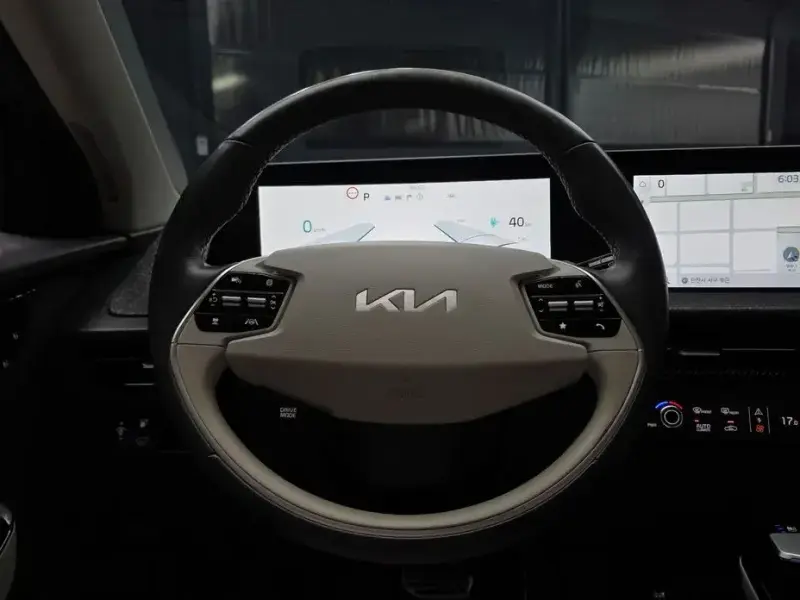2023 Kia EV6 с пробегом 79 653 км