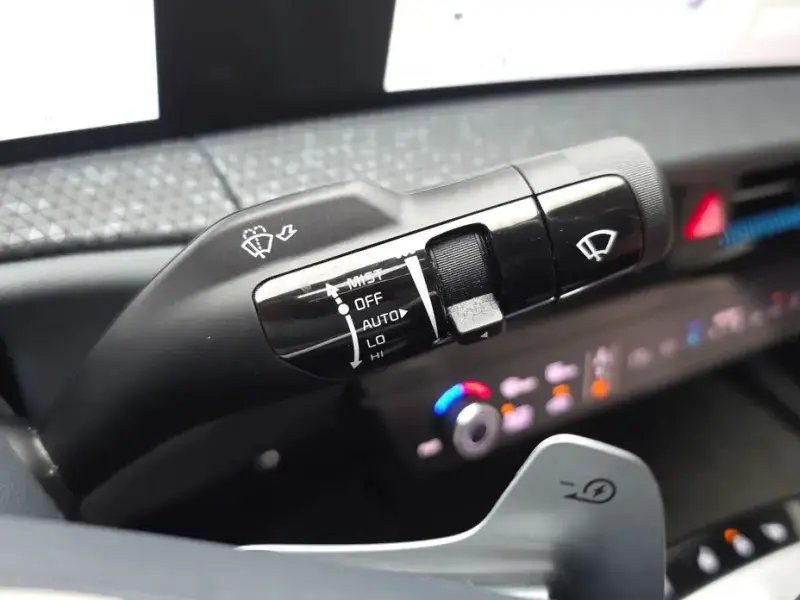 2023 Kia EV6 с пробегом 79 653 км