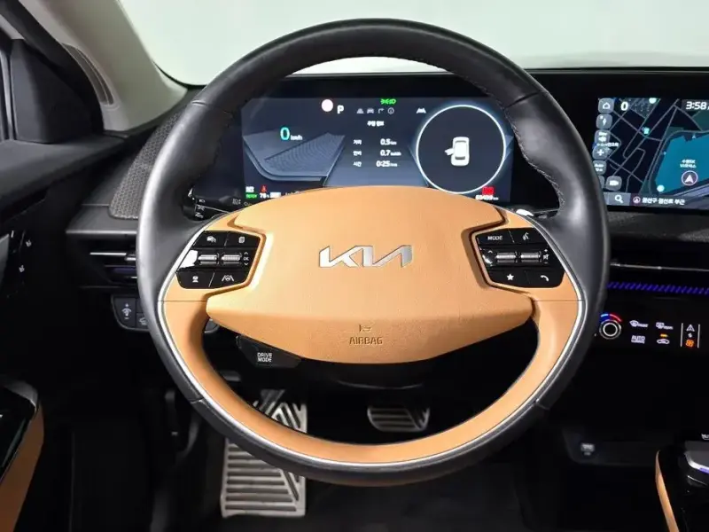 2023 Kia EV6 с пробегом 69 439 км