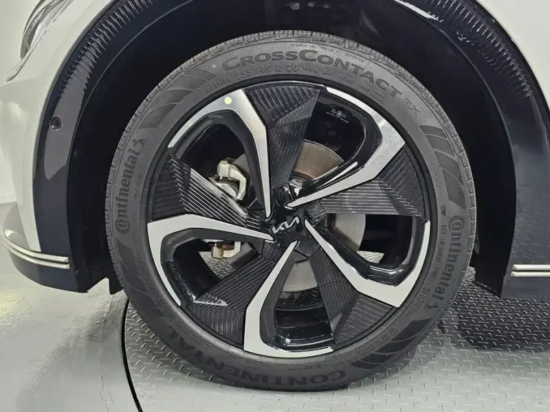 2024 Kia EV6 с пробегом 53 620 км