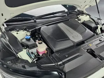 2024 Kia EV6 с пробегом 53 620 км