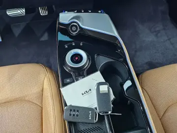 2024 Kia EV6 с пробегом 53 620 км