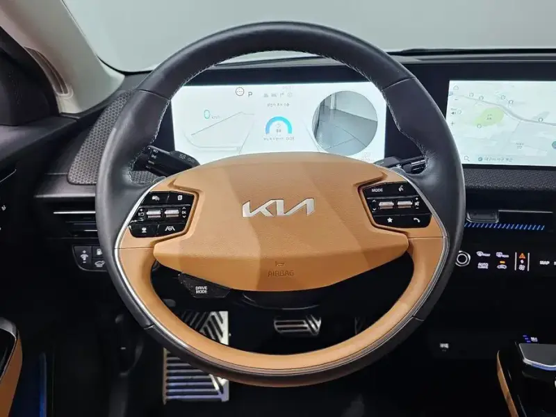 2024 Kia EV6 с пробегом 53 620 км
