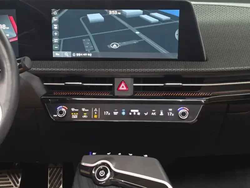 2023 Kia EV6 с пробегом 71 641 км