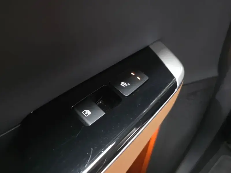 2023 Kia EV6 с пробегом 71 641 км