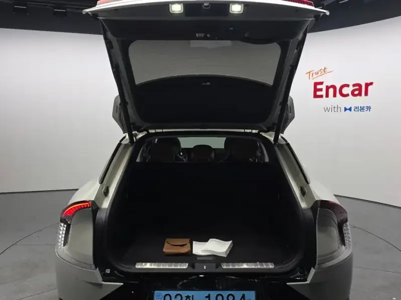 2023 Kia EV6 с пробегом 71 641 км