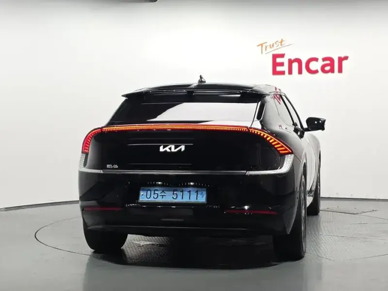 2023 Kia EV6 с пробегом 61 559 км